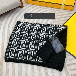 FENDI Men's Scarf